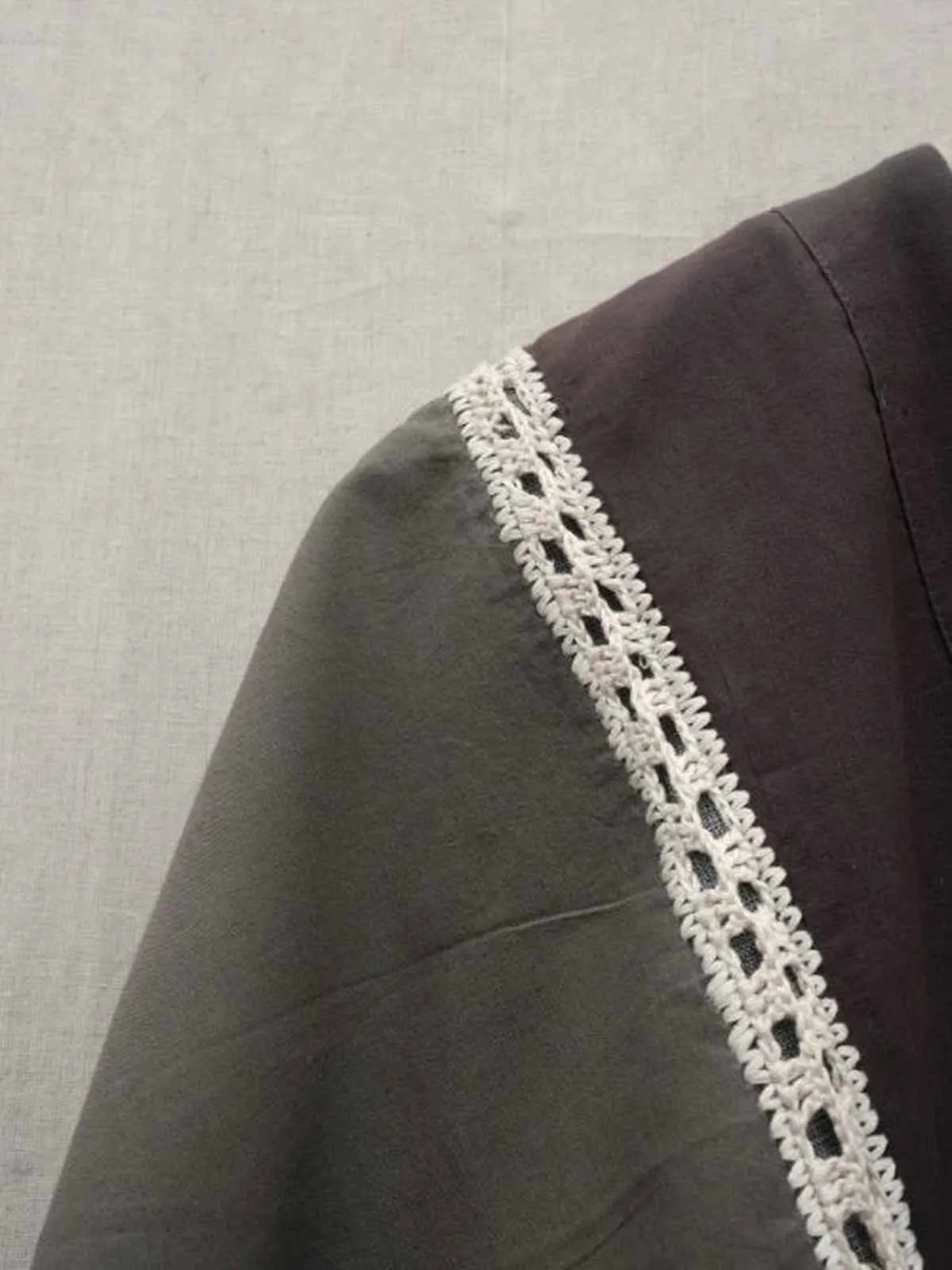Patch over Patch Mountain grey lace jacket