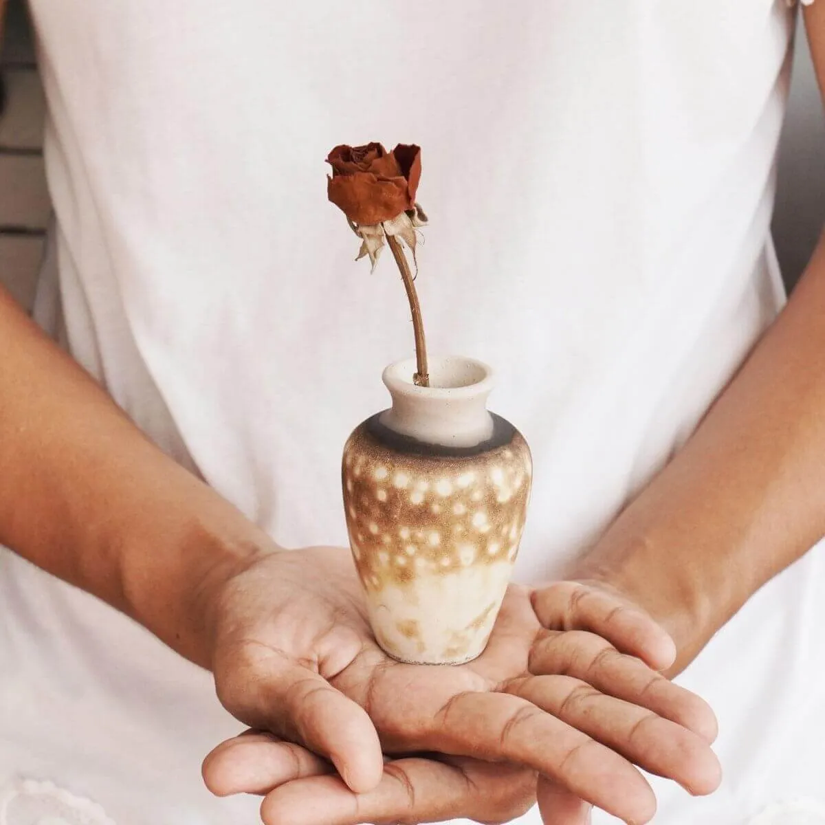 RAAQUU Hana Mini Ceramic Vase 3.5" Raku Fired Pottery Gift