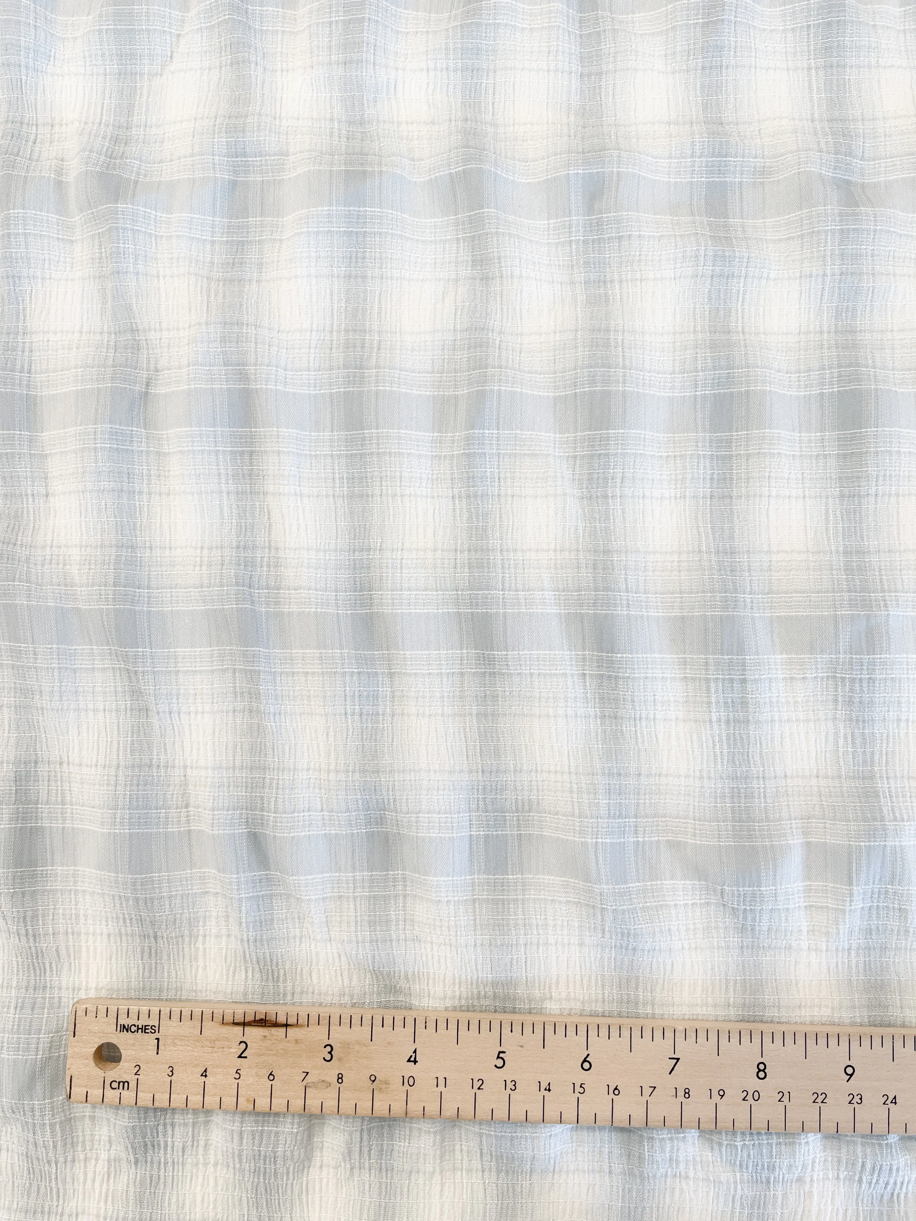 SALE Polyester Blend Crinkle Yarn-Dyed Plaid - Cool Gray and White